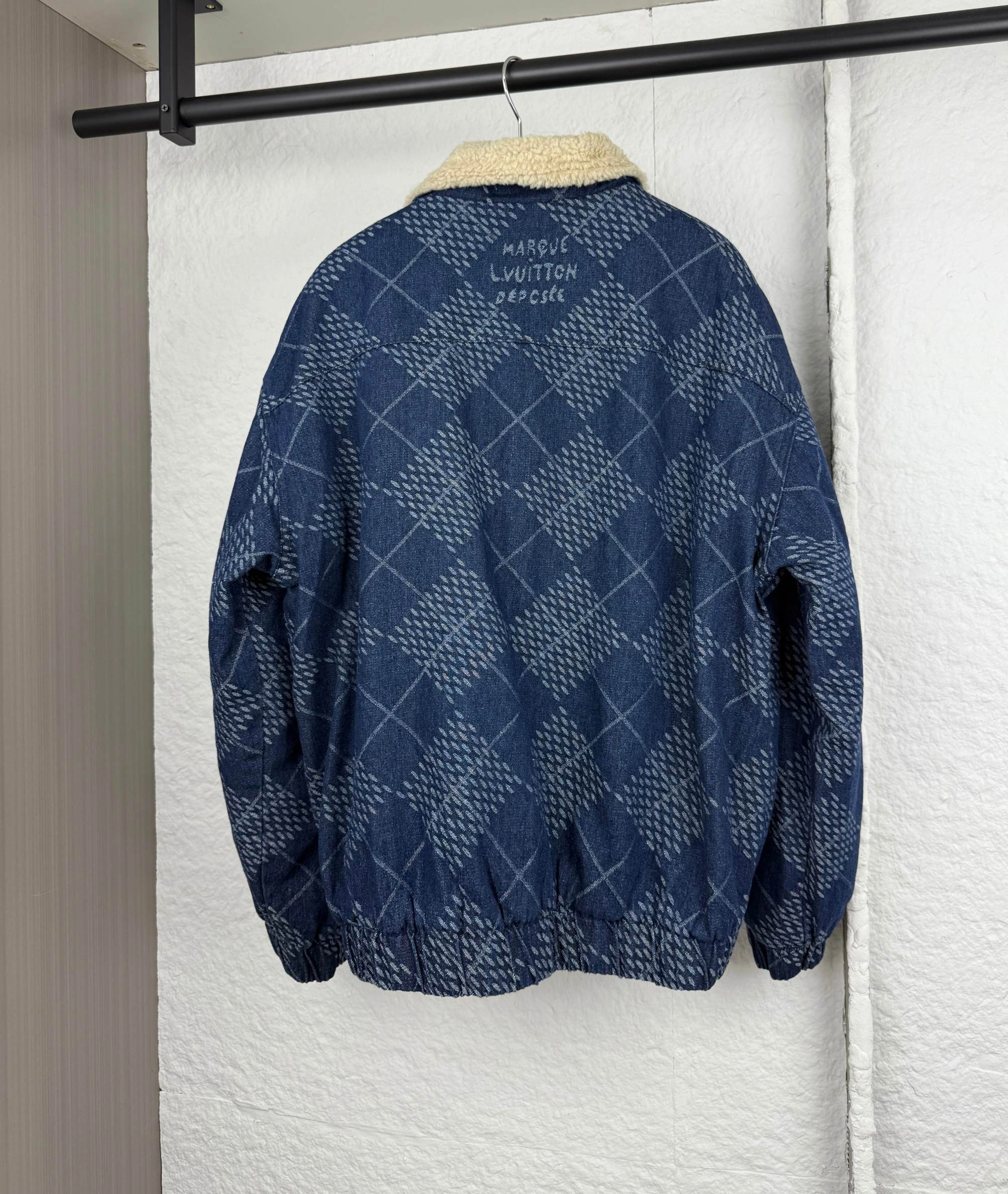 wg.luxury- 8V item:E-F431J2620